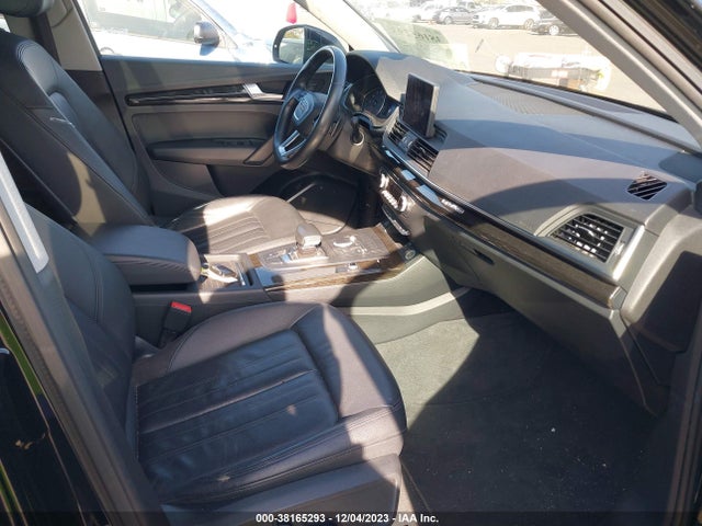 WA1ANAFY9L2030142 Audi Q5 Premium 45 Tfsi Quattro S Tronic/titanium Premium 45 Tfsi Quattro S Tronic