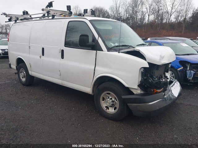 2022 1GCWGAFP8N1198568 main image