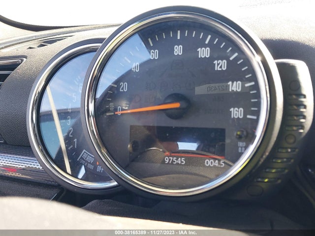 2016 MINI CLUBMAN WMWLN5C58G2E29467 Photo 6