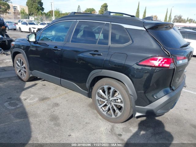 2022 TOYOTA COROLLA CROSS 7MUDAAAG5NV031237 Photo 2