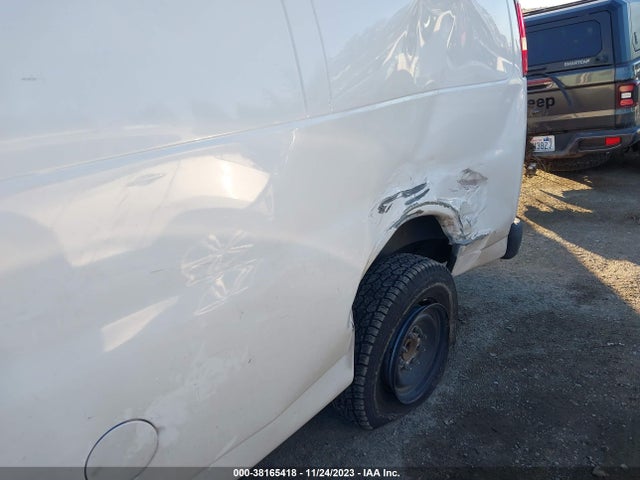 2005 CHEVROLET EXPRESS VIN: 1GCGG25U451133475
