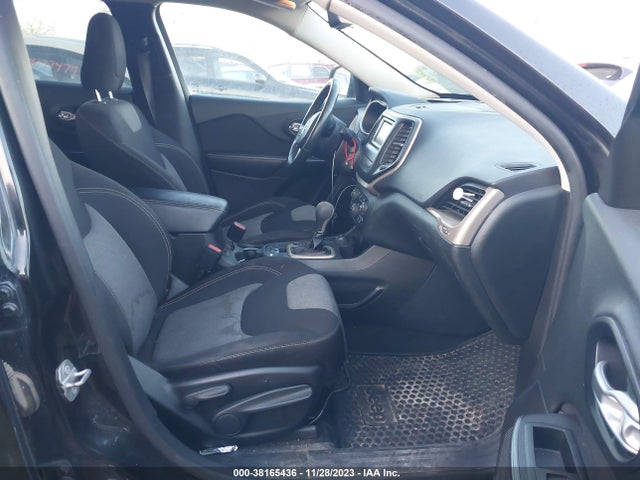 2015 JEEP CHEROKEE SPORT VIN: 1C4PJMAB8FW619485