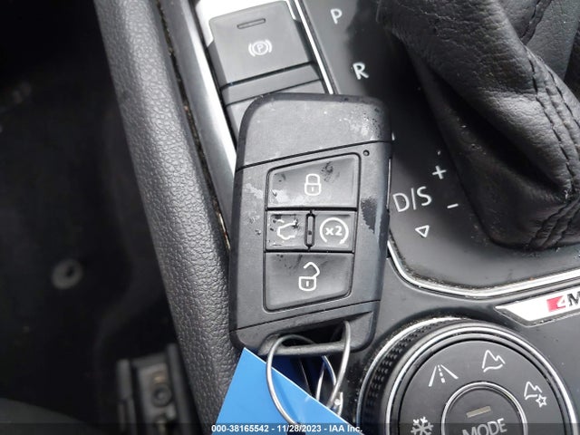 3VV2B7AX6JM011527 Volkswagen Tiguan 2.0t Sel/2.0t Se