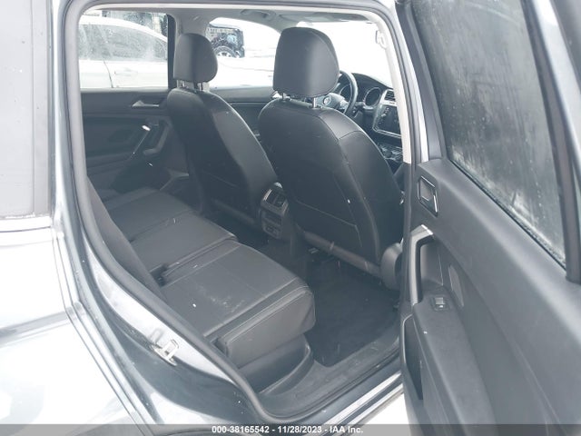 3VV2B7AX6JM011527 Volkswagen Tiguan 2.0t Sel/2.0t Se