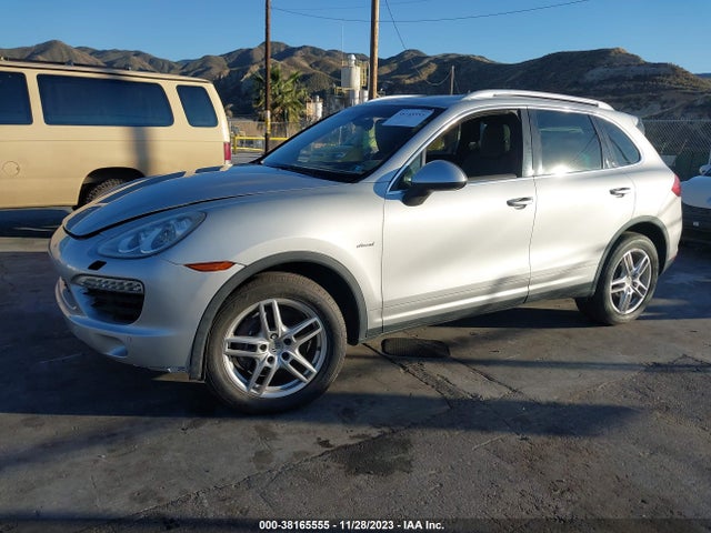 2013 PORSCHE CAYENNE WP1AF2A24DLA39739 Photo 1