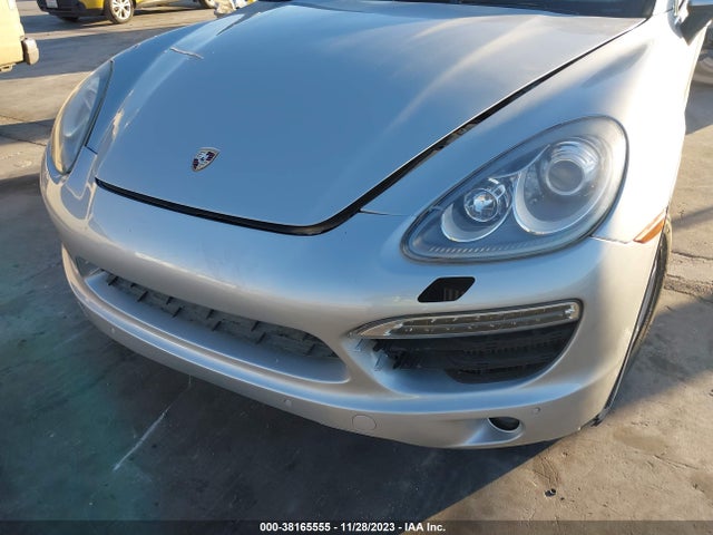 2013 PORSCHE CAYENNE WP1AF2A24DLA39739 Photo 5