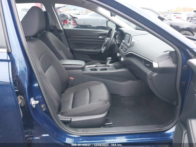 38165837 :رقم المزاد ، 1N4BL4BV2LC194619 vin ، 2020 Nissan Altima S Fwd مزاد بيع
