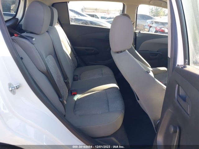 Chevrolet Sonic Ls Auto 2016 1G1JA6SH9G4174846 Image 8