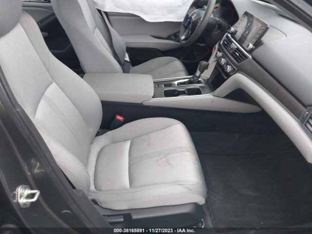 1HGCV1F48KA160995 Honda ACCORD EX