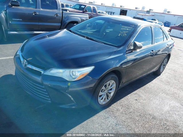 Toyota CAMRY LE 2015 4T4BF1FK0FR503228 Image 2