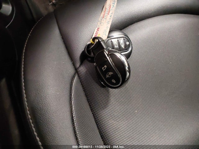 2016 MINI HARDTOP WMWXU1C5XG2D57202 Photo 10