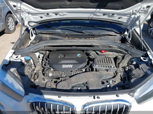 2018 BMW X1 WBXHU7C37J5H42458 Photo 9