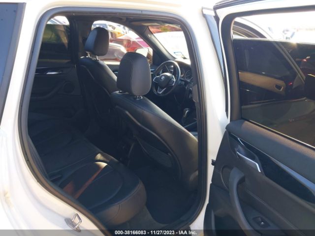 2018 BMW X1 WBXHU7C37J5H42458 Photo 7