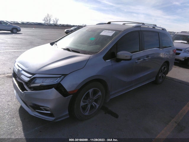 Honda Odyssey Touring 2018 5FNRL6H84JB066856 Image 2