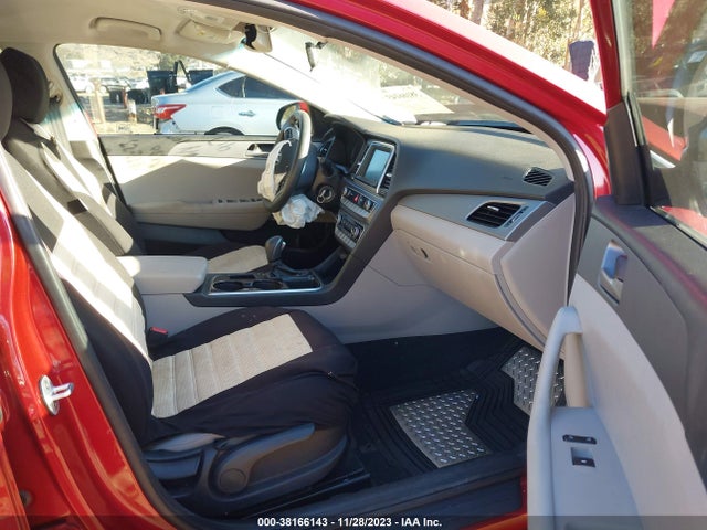 2019 HYUNDAI SONATA SE VIN: 5NPE24AF0KH747727