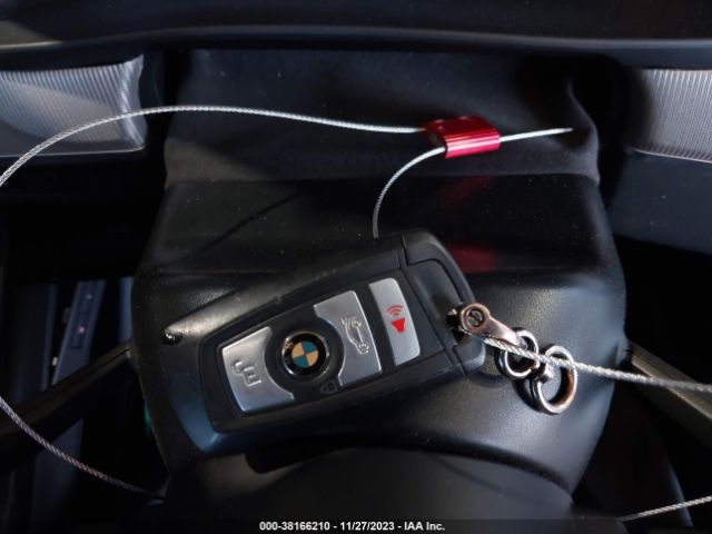 WBSFV9C55ED593368 BMW M5