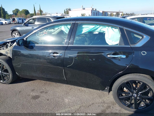 2018 NISSAN ALTIMA 2.5 SR VIN: 1N4AL3AP8JC273931