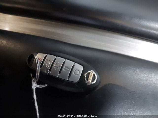 5N1AZ2MH3FN213747 Nissan MURANO SL