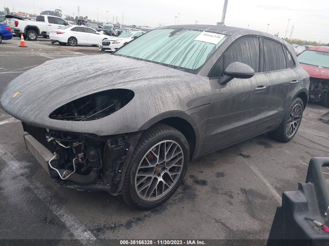 2018 PORSCHE MACAN WP1AA2A59JLB22006 Photo 1