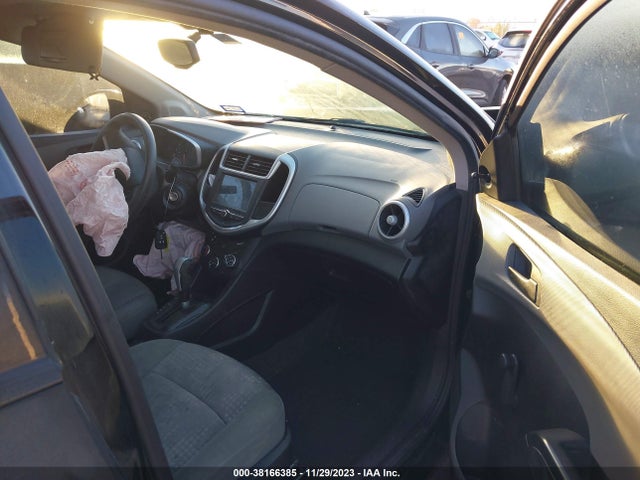 Chevrolet Sonic Ls Auto 2017 1G1JB5SH3H4136294 Image 5