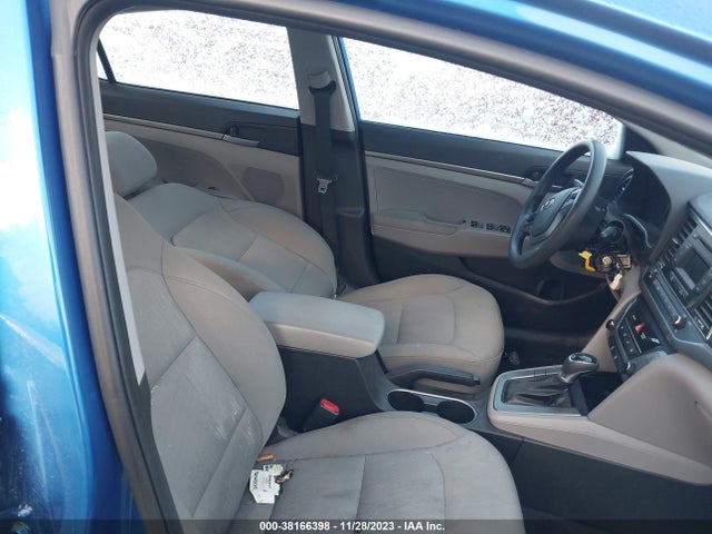 Hyundai ELANTRA SE 2017 5NPD74LF3HH211390 Image 5