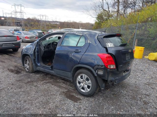3GNCJKSB8JL199508 Chevrolet TRAX LS