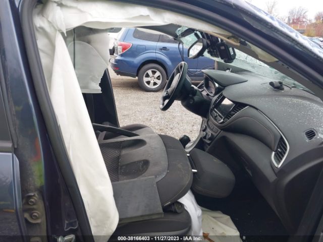 3GNCJKSB8JL199508 Chevrolet TRAX LS
