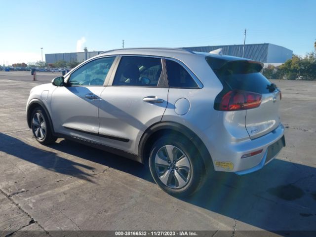2019 KIA NIRO PLUG-IN HYBRID KNDCM3LD9K5267256 Photo 2