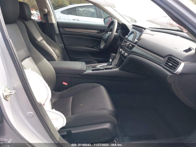 2019 HONDA ACCORD LX VIN: 1HGCV1F1XKA030576