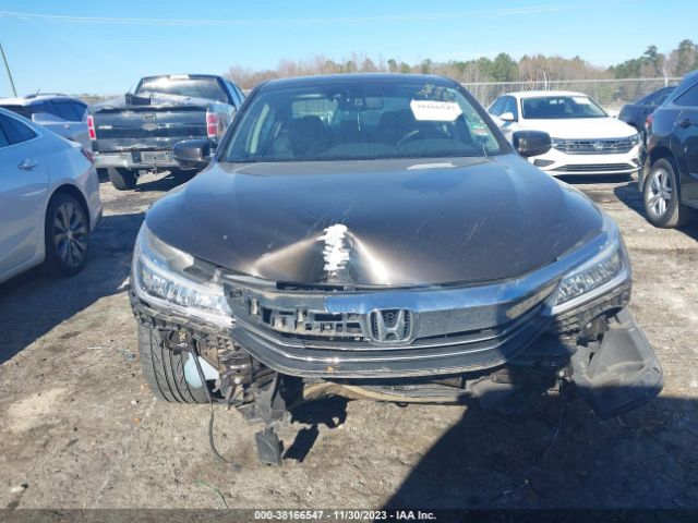 1HGCR3F90HA002526 Honda Accord Touring V6