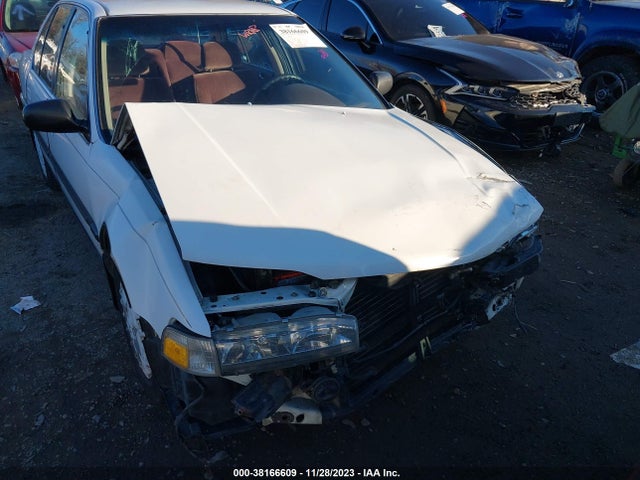 1990 HONDA ACCORD LX/EX VIN: JHMCB7659LC016413