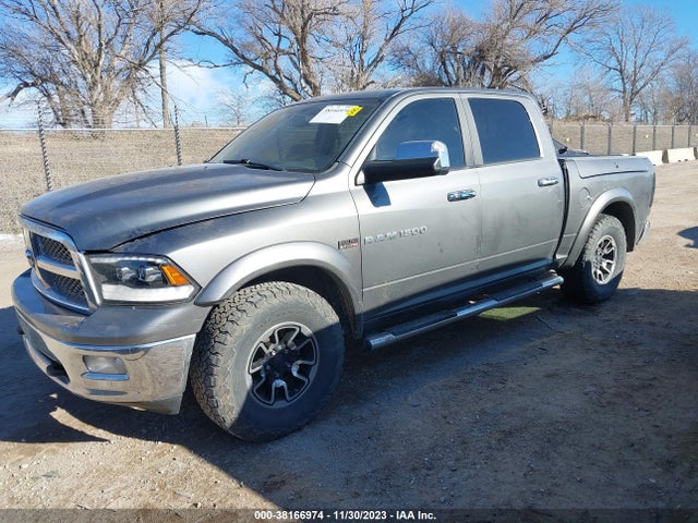 38166974 :رقم المزاد ، 1D7RV1CT4BS556085 vin ، 2011 Ram Ram 1500 Laramie مزاد بيع