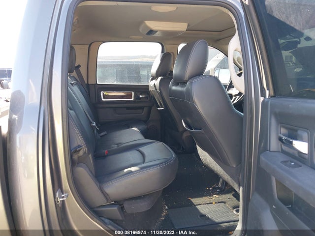 38166974 :رقم المزاد ، 1D7RV1CT4BS556085 vin ، 2011 Ram Ram 1500 Laramie مزاد بيع