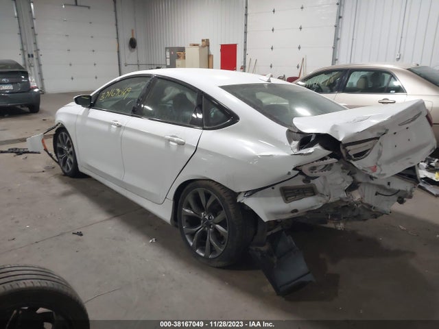Chrysler 200 S 2015 1C3CCCBG0FN652956 Image 3