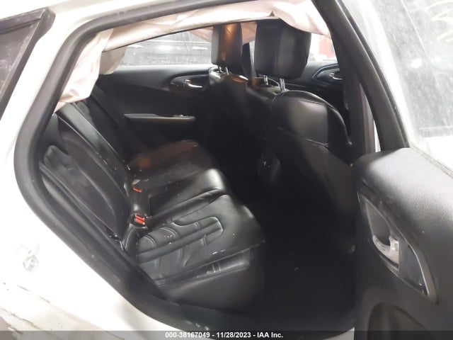 Chrysler 200 S 2015 1C3CCCBG0FN652956 Image 8