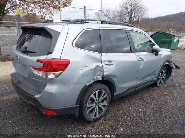 2022 SUBARU FORESTER LIMITED VIN: JF2SKAPC4NH469742
