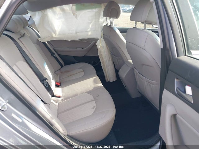 2016 HYUNDAI SONATA HYBRID SE VIN: KMHE24L10GA033981