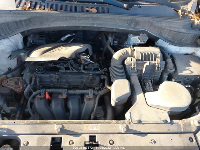 2013 HYUNDAI SANTA FE SPORT VIN: 5XYZU3LB2DG017652