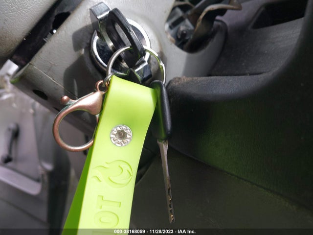 1992 FORD AEROSTAR VIN: 1FTDA14U4NZB15575