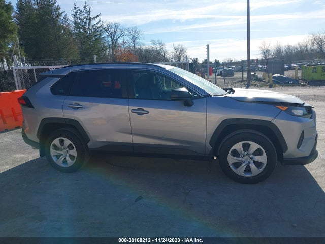 2019 TOYOTA RAV4 LE VIN: JTMF1RFVXKD009122