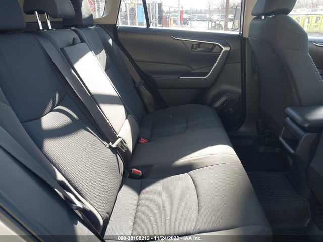 2019 TOYOTA RAV4 LE VIN: JTMF1RFVXKD009122