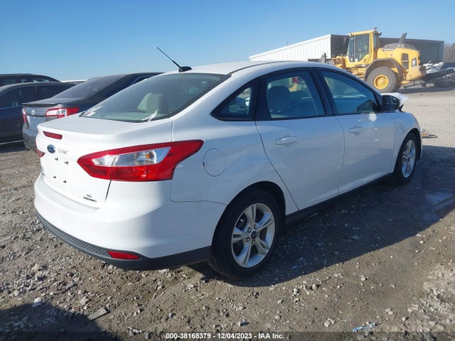 2014 FORD FOCUS SE VIN: 1FADP3F21EL447102