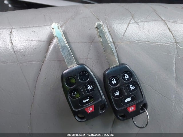 2011 HONDA ODYSSEY EX-L VIN: 5FNRL5H60BB034044