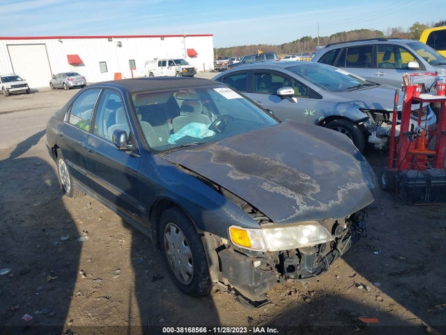 1997 HONDA ACCORD SDN LX VIN: 1HGCD5635VA219989