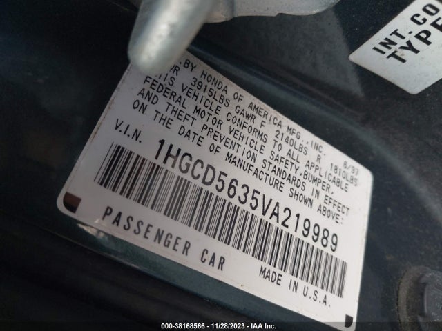 1997 HONDA ACCORD SDN LX VIN: 1HGCD5635VA219989