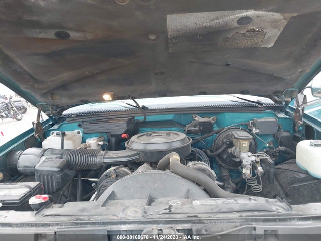 1993 CHEVROLET GMT-400 K1500 VIN: 1GCEK14K8PZ209381