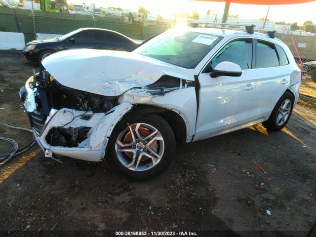 WA1ANAFYXK2070325 Audi Q5 45 Premium