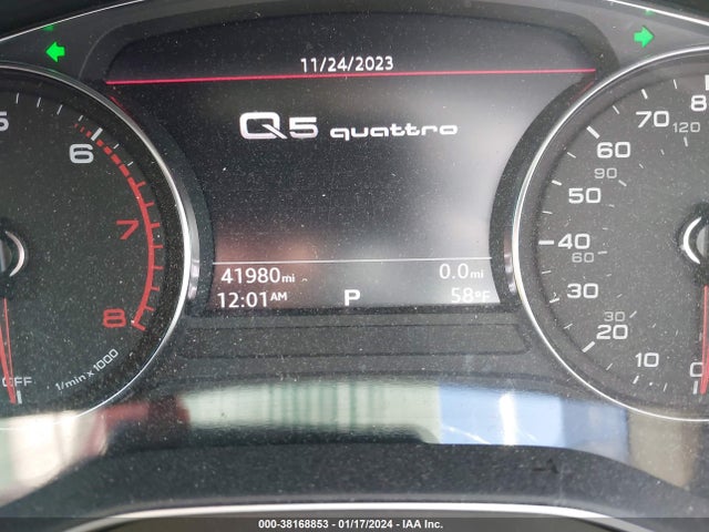 WA1ANAFYXK2070325 Audi Q5 45 Premium