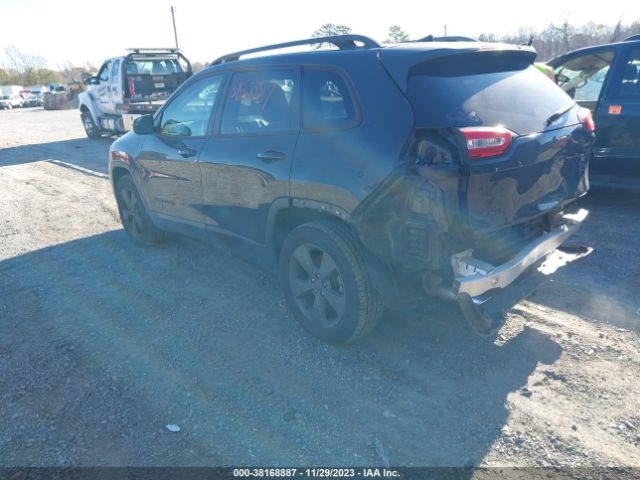 2017 JEEP CHEROKEE 1C4PJMCB5HW556958 Photo 2