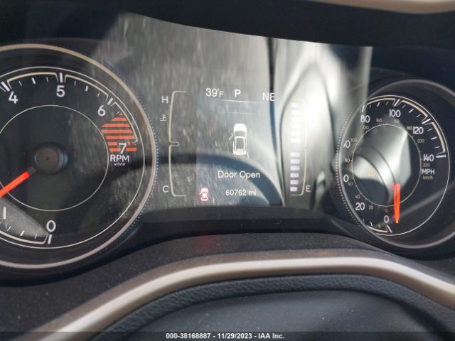 2017 JEEP CHEROKEE 1C4PJMCB5HW556958 Photo 6